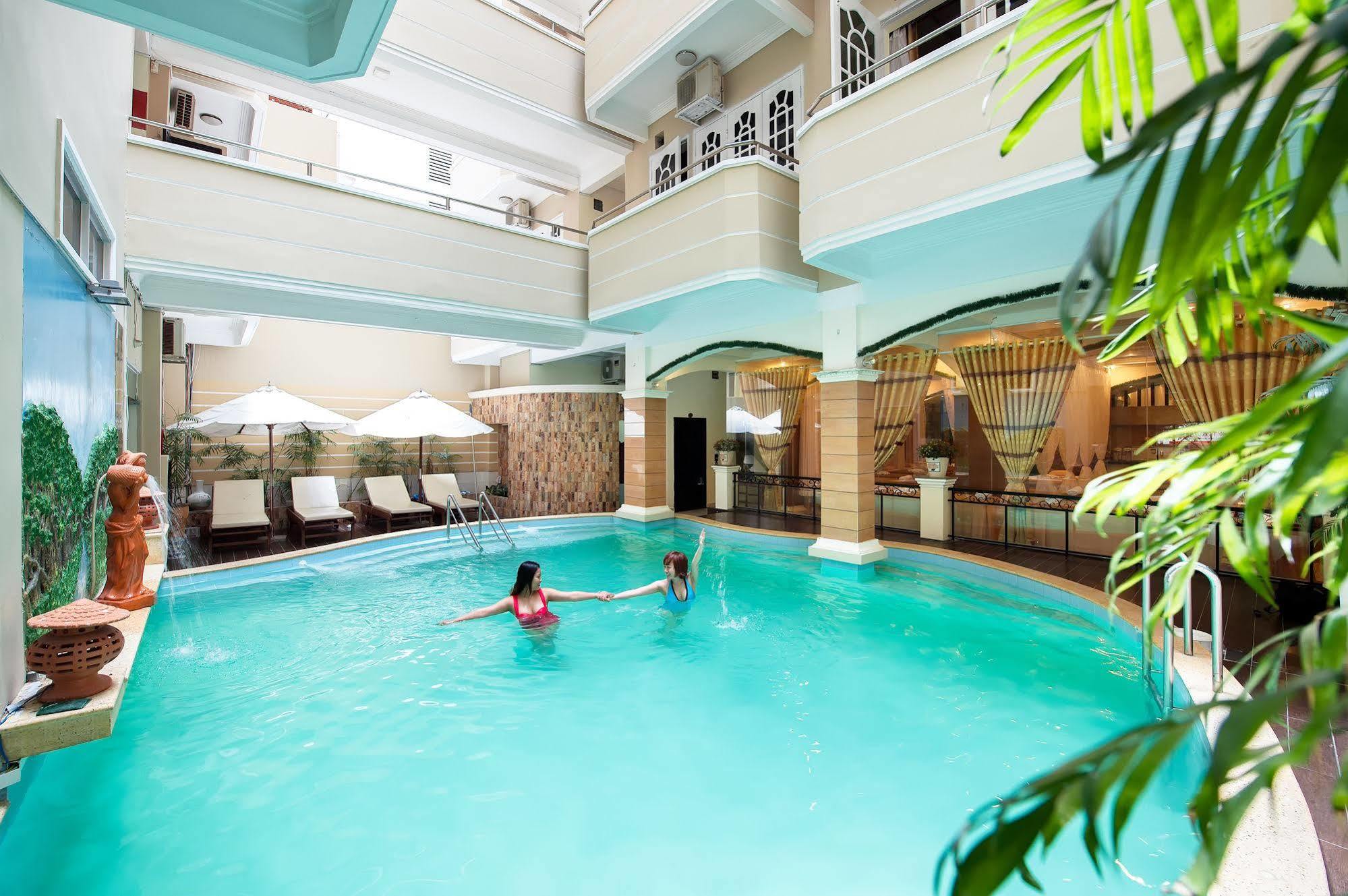 Palm Beach Hotel Nha Trang Exterior photo