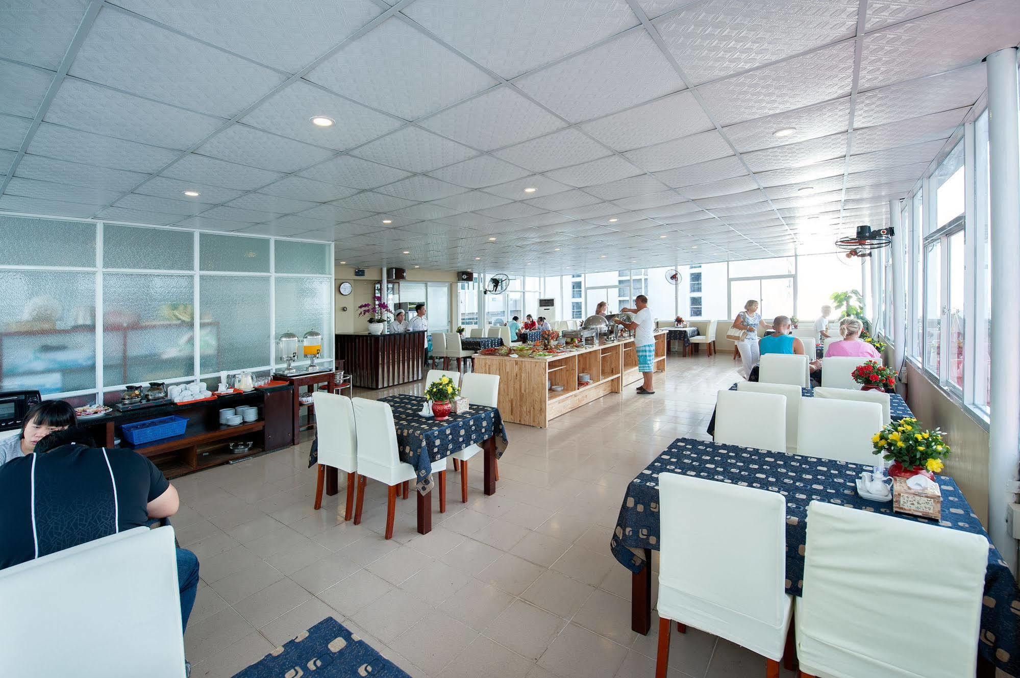 Palm Beach Hotel Nha Trang Exterior photo